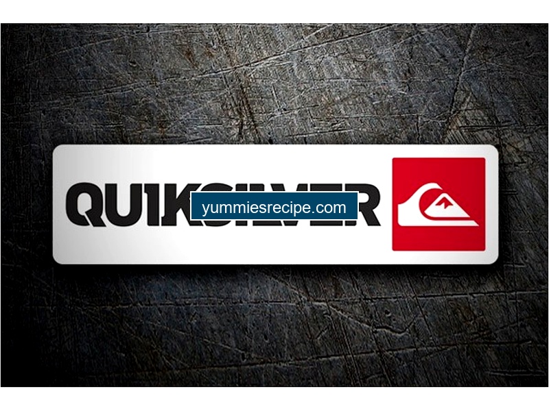 Los mejores chollos del día en Amazon: Zapatillas Levi's por 22 euros, bañadores Quicksilver al 88%...